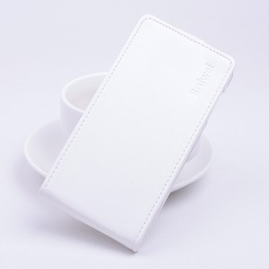 Глянцевый чехол вертикальная книжка на пластиковой основе с магнитной застежкой для Alcatel One Touch POP 3 5 Белый