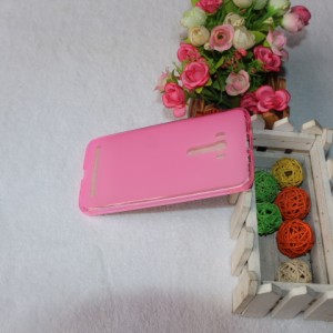 Силиконовый матовый полупрозрачный чехол для ASUS Zenfone Selfie Розовый