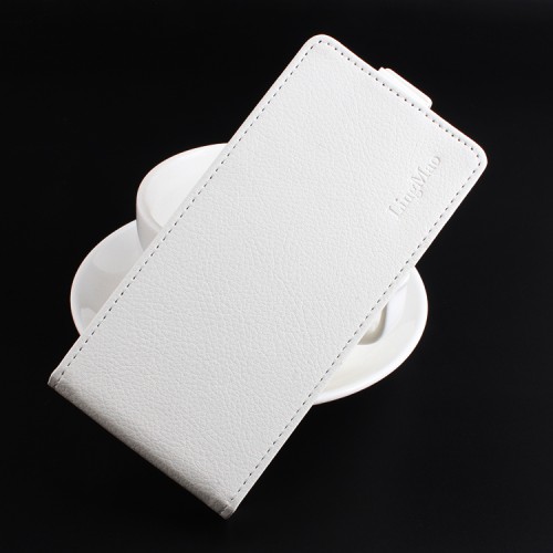 Чехол вертикальная книжка на силиконовой основе с отсеком для карт на магнитной защелке для Sony Xperia L1 , цвет Белый