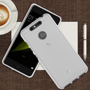 Силиконовый матовый полупрозрачный чехол для ZTE Blade V8C Белый