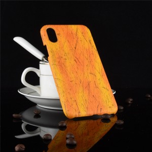Пластиковый непрозрачный матовый чехол с текстурным покрытием Дерево для Iphone Xs Max  Оранжевый